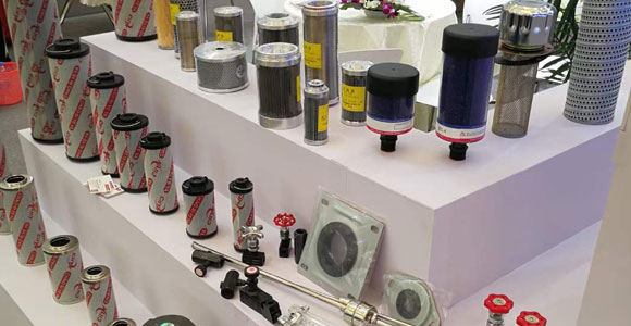 大家都知道使用液压过滤器效果好，但是如果液压过滤器堵塞了会怎么样呢？以下是液压过滤器堵塞对液压系统造成的后果，由液压过滤器厂家—PA旗舰厅液压介绍如下：